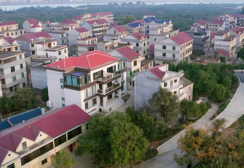 项目地址：新干       设计机构：上层